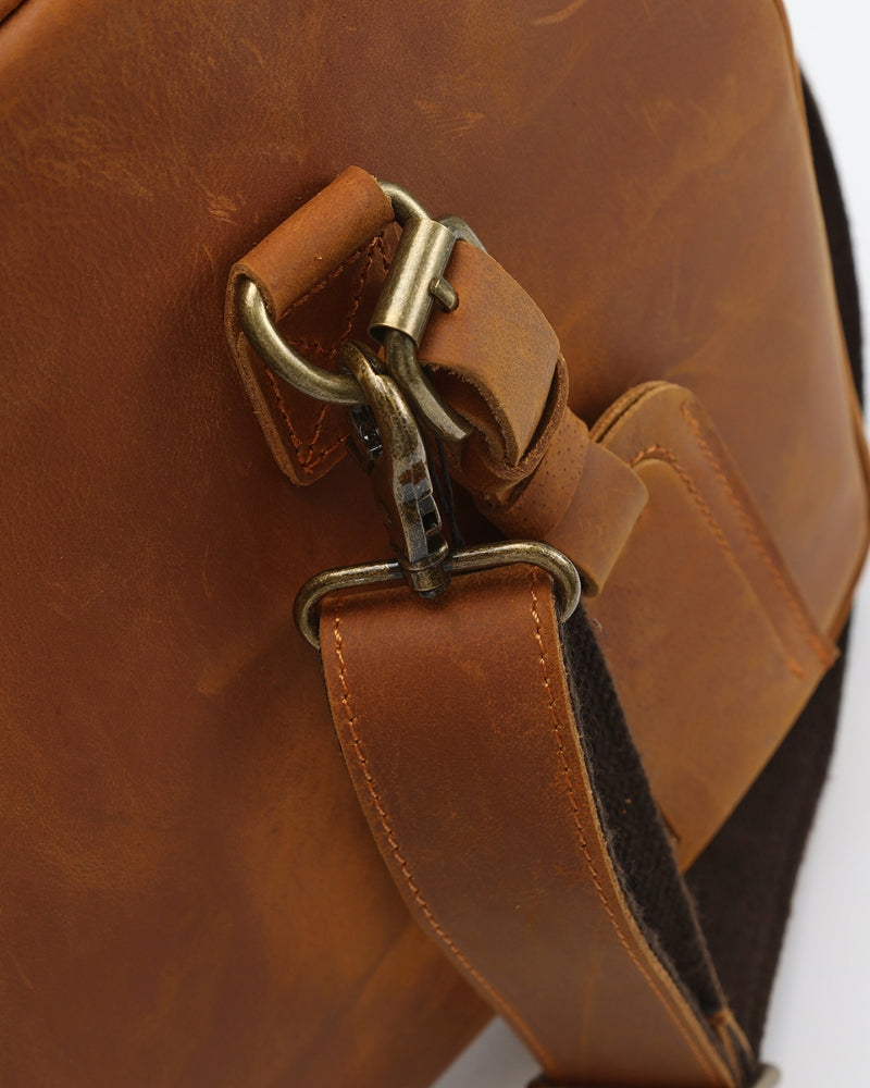 Montague Leather Duffle - Choose By Portugal