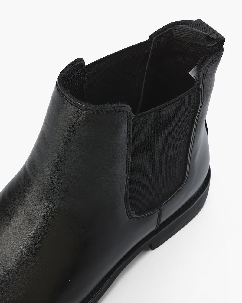 Old Money Chelsea Boots - Choose By Portugal